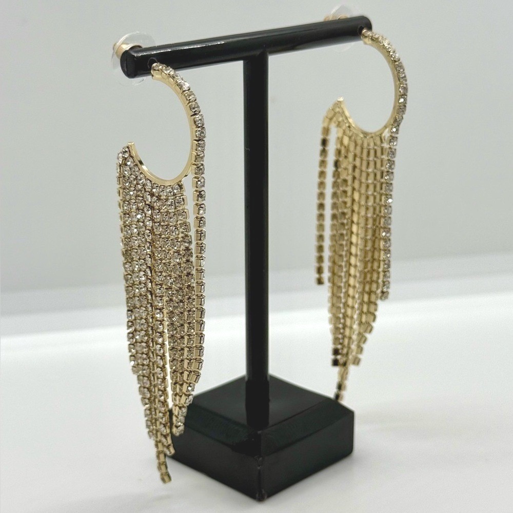 Daisy Fuentes Gold Tone Rhinestone‎ Fringe Hoop Earrings Statement Crystal Drop - Picture 3 of 4